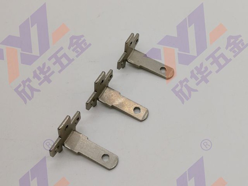 不銹鋼沖壓件是加工生產(chǎn)制作而成